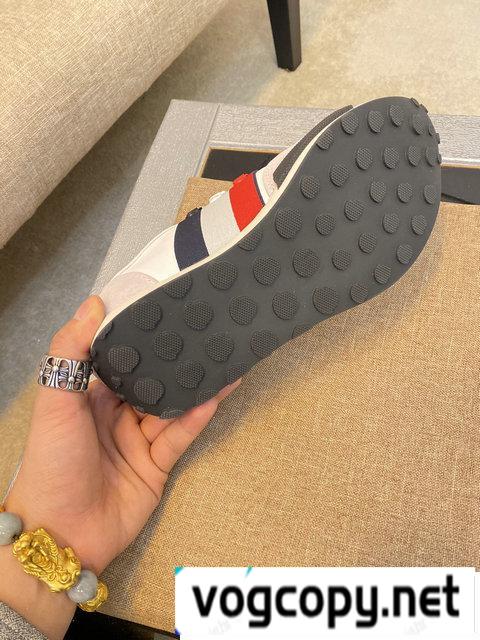 モンクレール ジャケット　コピー 通販